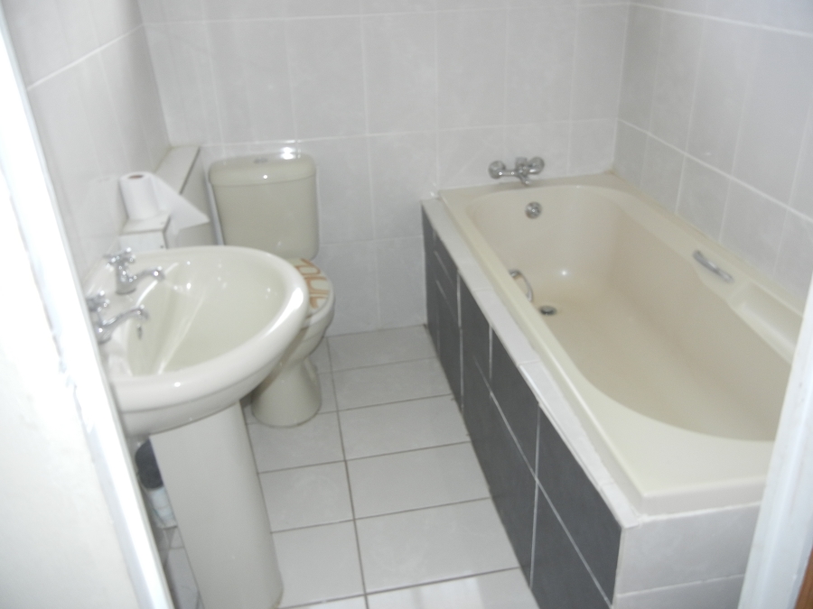 3 Bedroom Property for Sale in Sunnyridge Ext 3 Eastern Cape